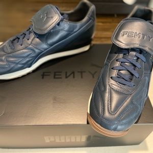NEW - PUMA X FENTY AVANTI L